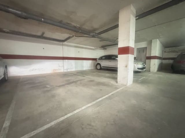 Garage til salg i Avenida Habaneras - Curva de Palangre, Torrevieja - € 12.000 (Ref: 9836793)