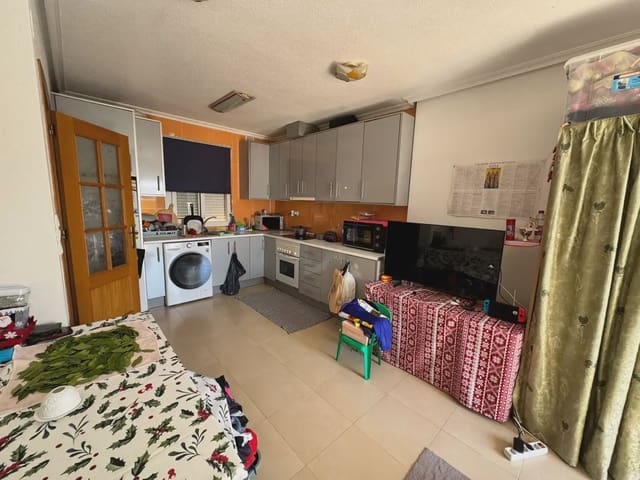 1 sovrum Lägenhet till salu i Pilar de la Horadada ciudad, Pilar de la Horadada med garage - 105 000 € (Ref: 9902378)