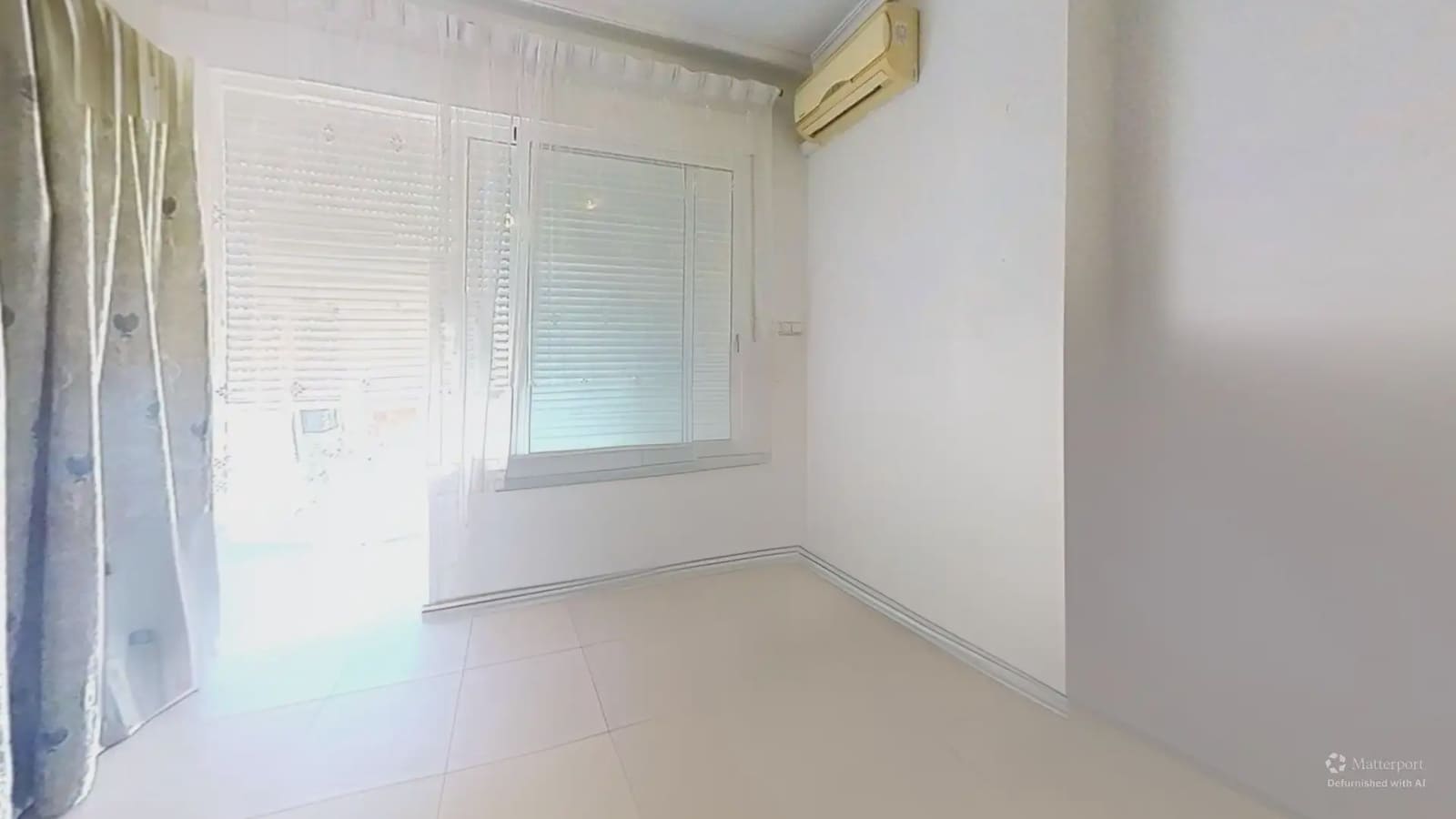 1 sovrum Lägenhet till salu i Pilar de la Horadada med garage - 105 000 € (Ref: 9902378)