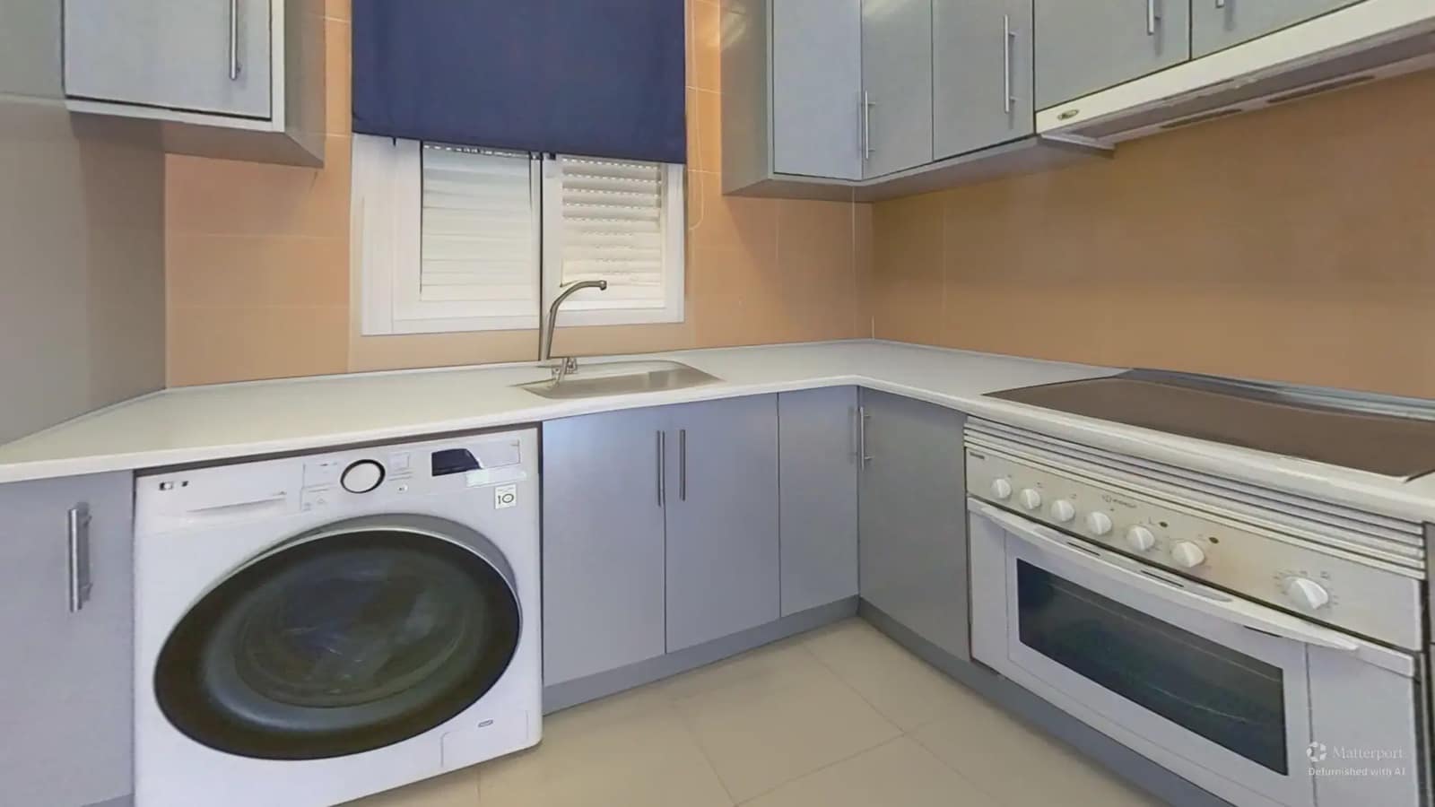 1 sovrum Lägenhet till salu i Pilar de la Horadada med garage - 105 000 € (Ref: 9902378)