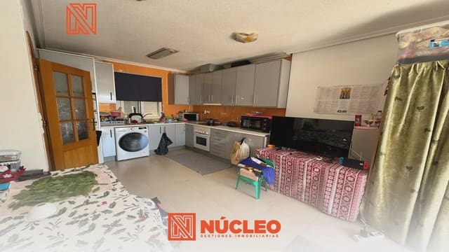 1 sovrum Lägenhet till salu i Pilar de la Horadada ciudad, Pilar de la Horadada med garage - 105 000 € (Ref: 9902378)