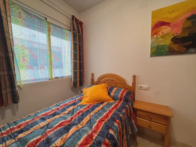 2 sovrum Lägenhet till salu i Avenida Habaneras - Curva de Palangre, Torrevieja - 110 000 € (Ref: 9902576)