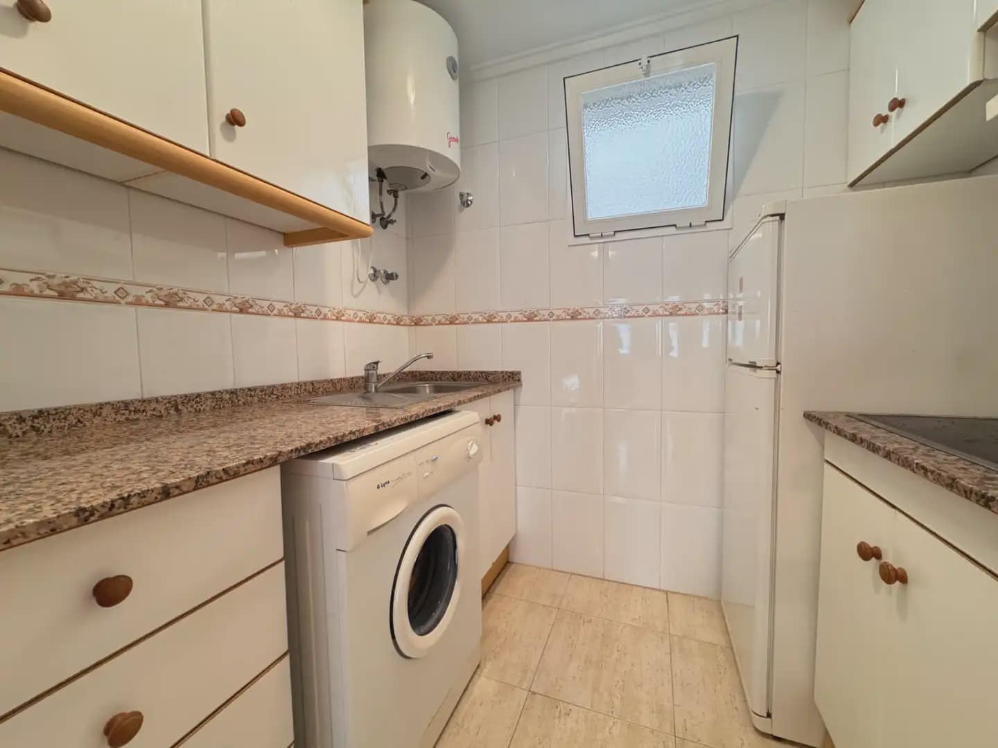 2 sovrum Lägenhet till salu i Torrevieja - 110 000 € (Ref: 9902576)
