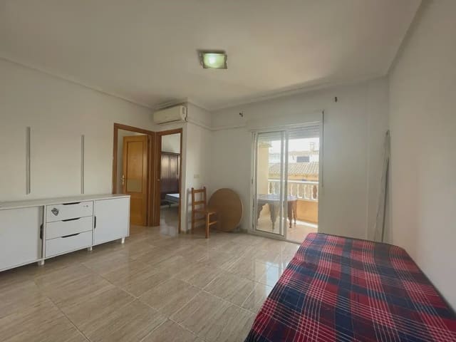 2 chambre Appartement à vendre à Playa de los Locos, Torrevieja avec garage - 145 000 € (Ref: 9912268)