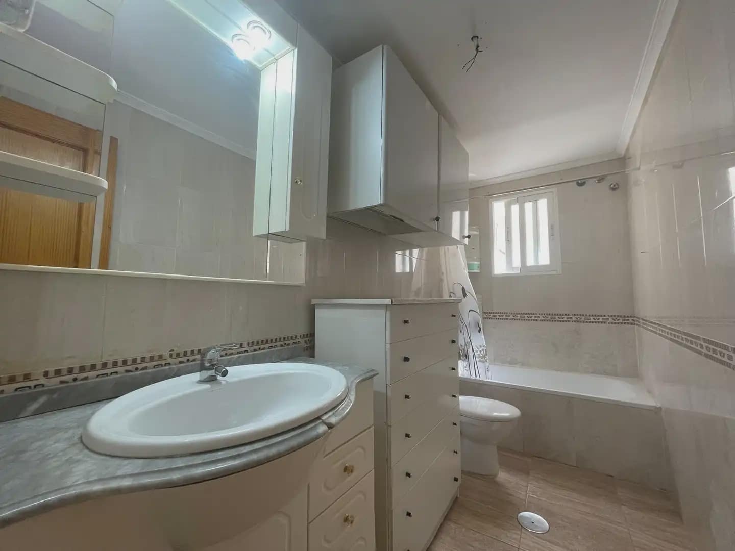 2 chambre Appartement à vendre à Torrevieja avec garage - 145 000 € (Ref: 9912268)