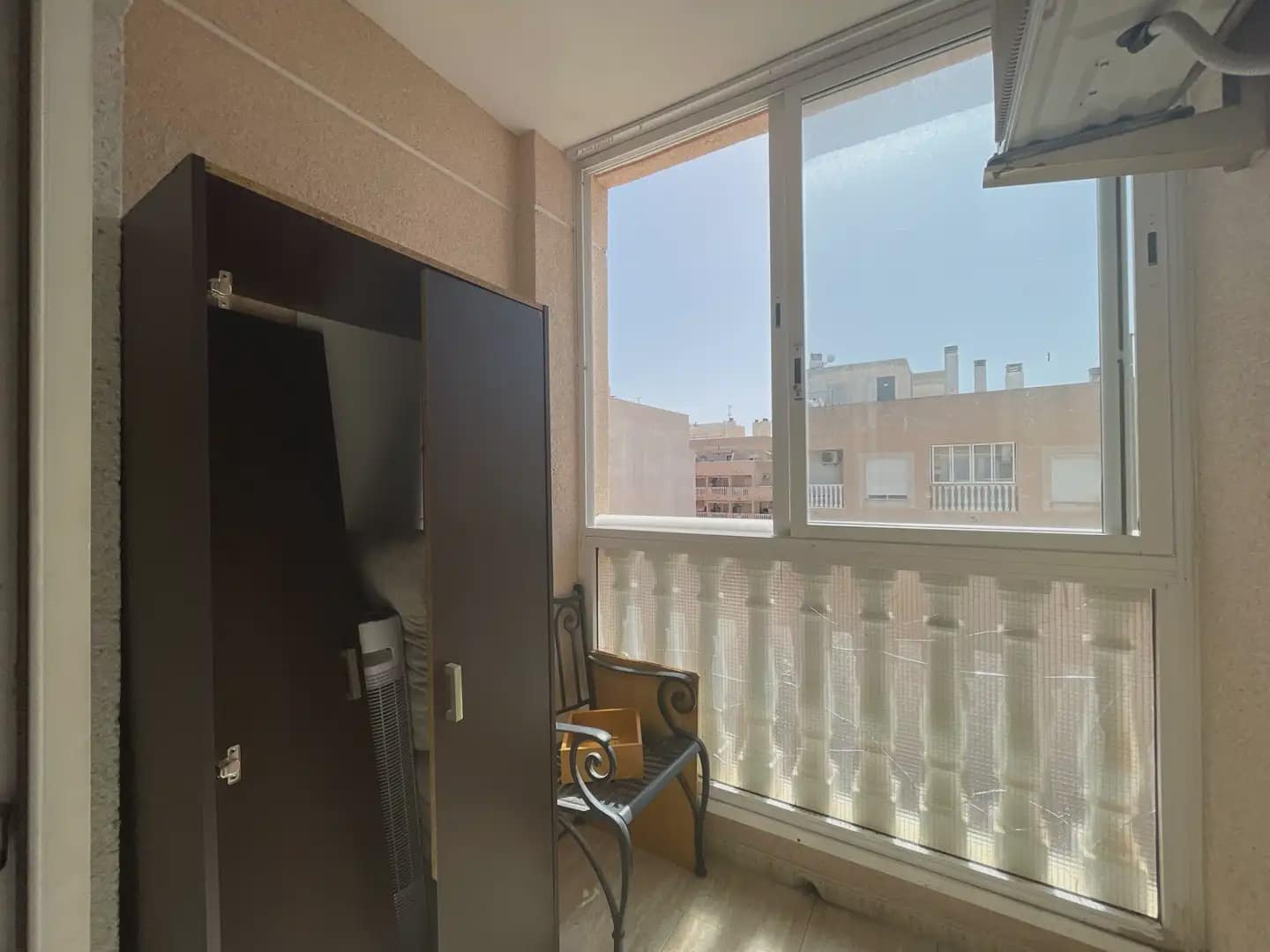 1 sypialnia Mieszkanie na sprzedaż w Torrevieja z basenem - 109 990 € (Ref: 9912269)