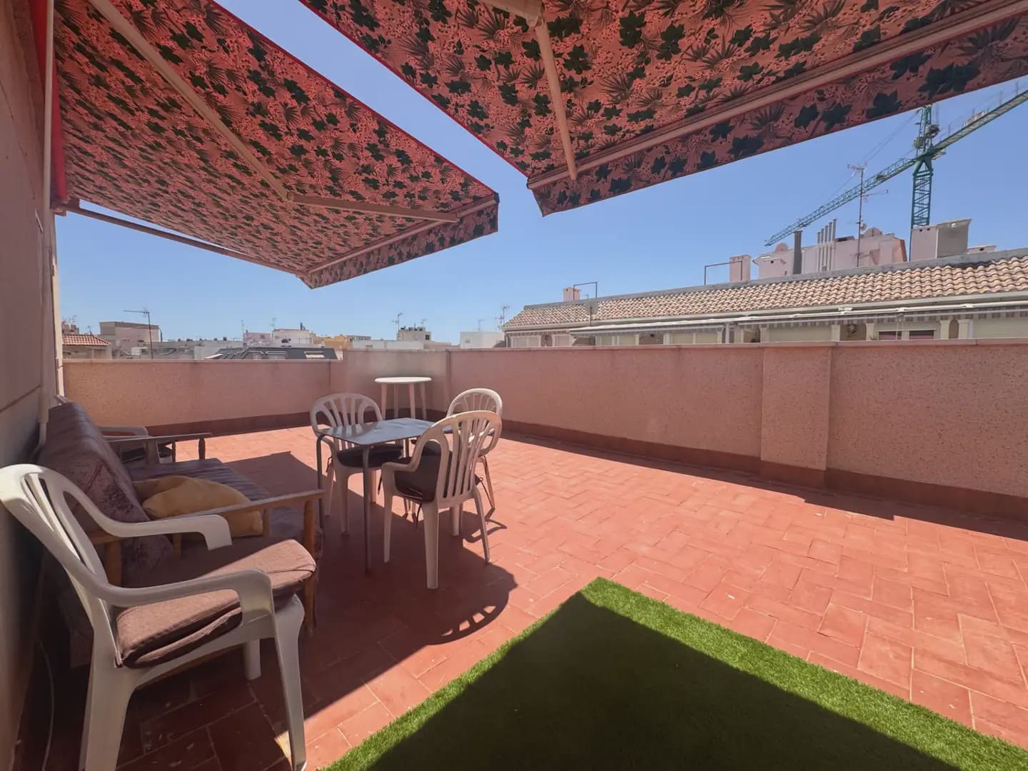2 chambre Penthouse à vendre à Torrevieja - 168 000 € (Ref: 9919109)