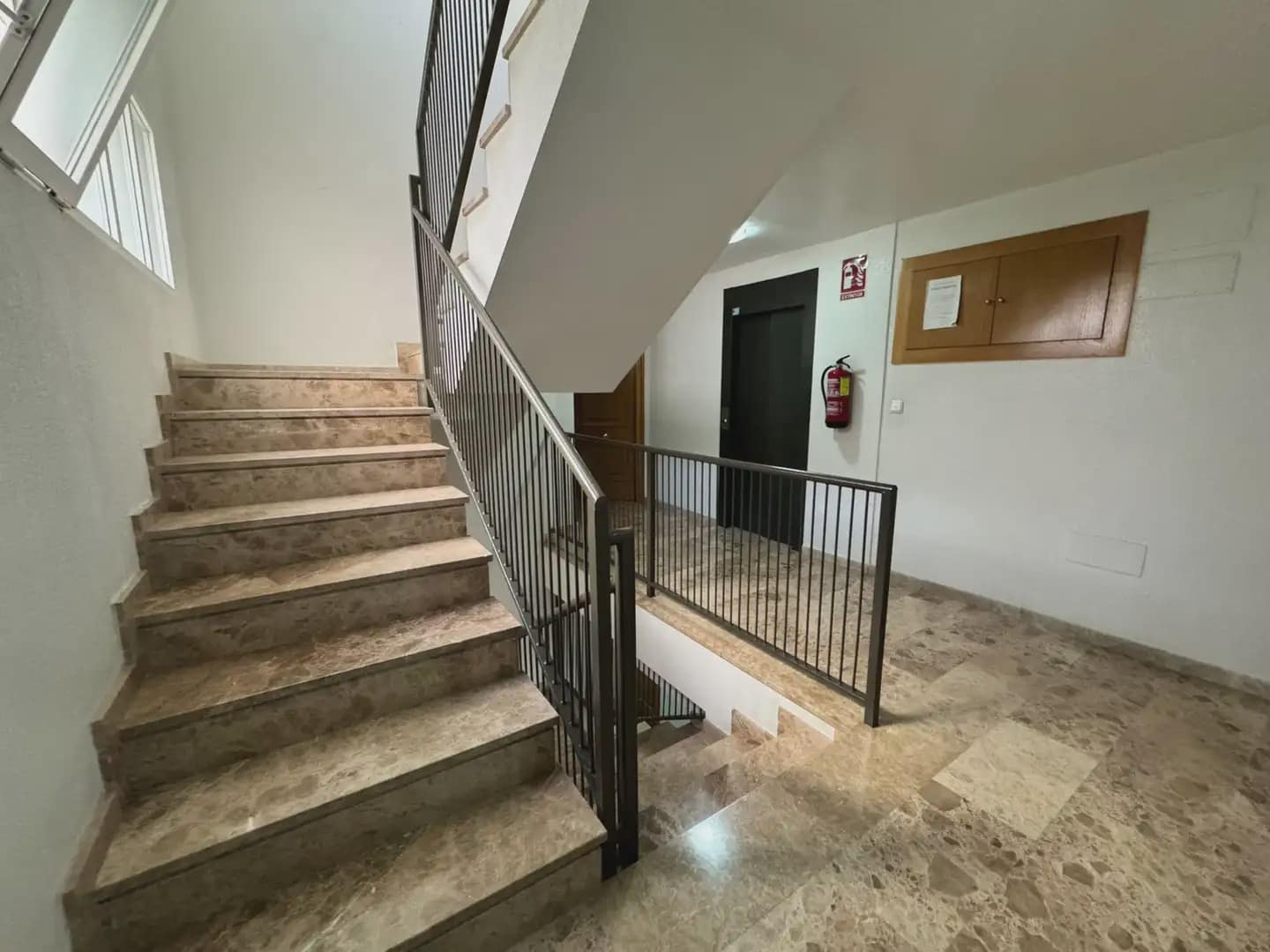 Piso de 3 habitaciones en Archena en venta con garaje - 155.000 € (Ref: 9932521)