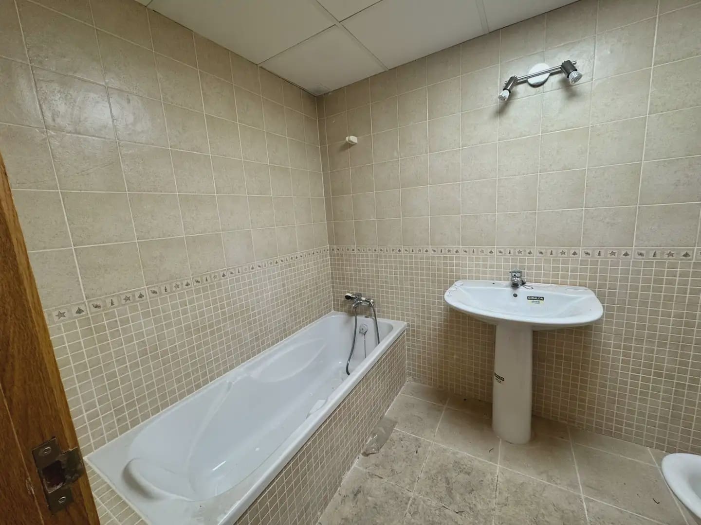 Piso de 3 habitaciones en Archena en venta con garaje - 155.000 € (Ref: 9932521)