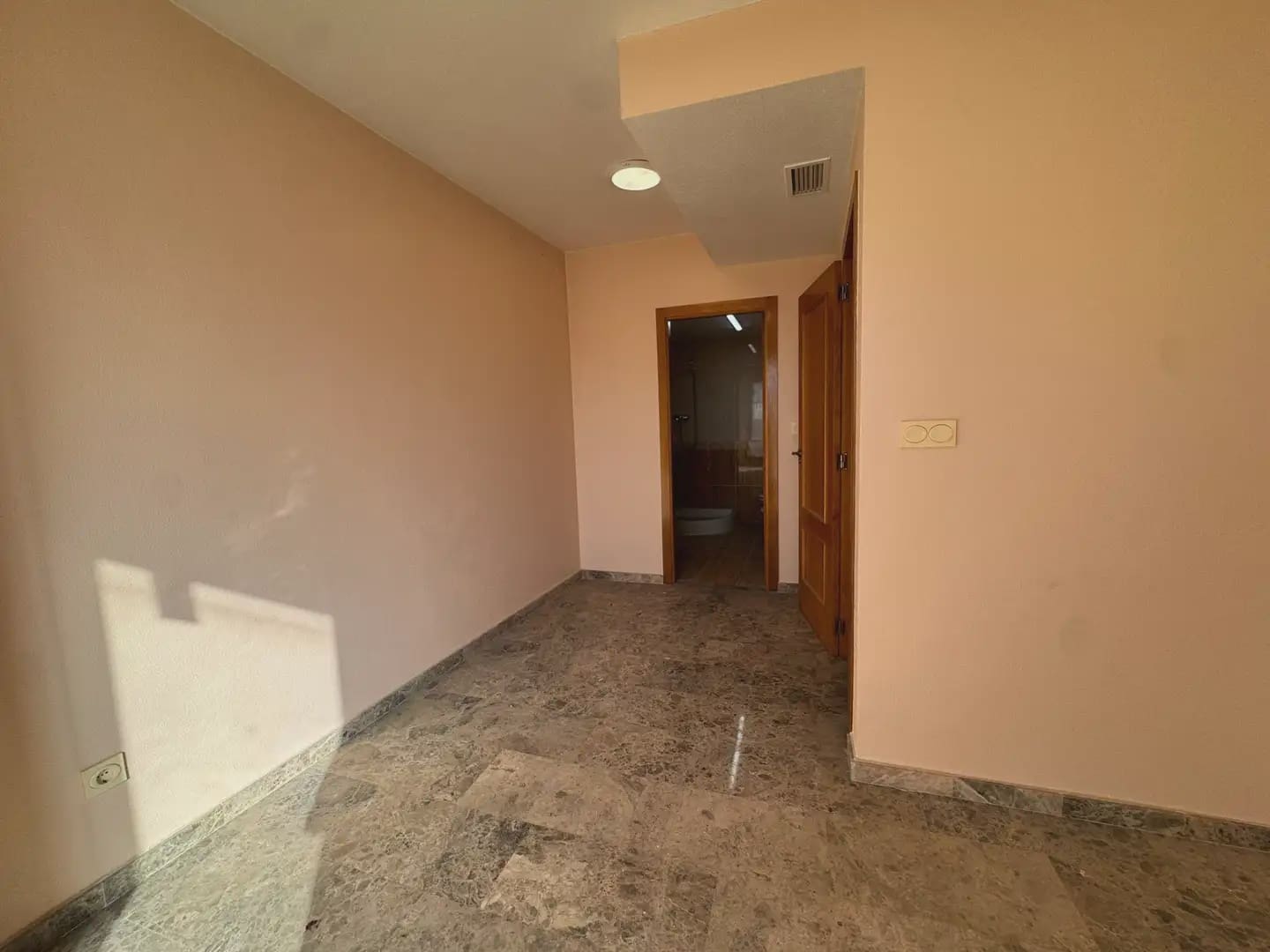 Piso de 3 habitaciones en Archena en venta con garaje - 155.000 € (Ref: 9932521)