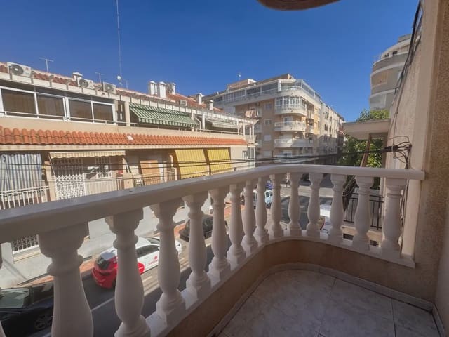2 slaapkamer Flat te koop in Avenida Habaneras - Curva de Palangre, Torrevieja met zwembad garage - € 139.990 (Ref: 9946653)