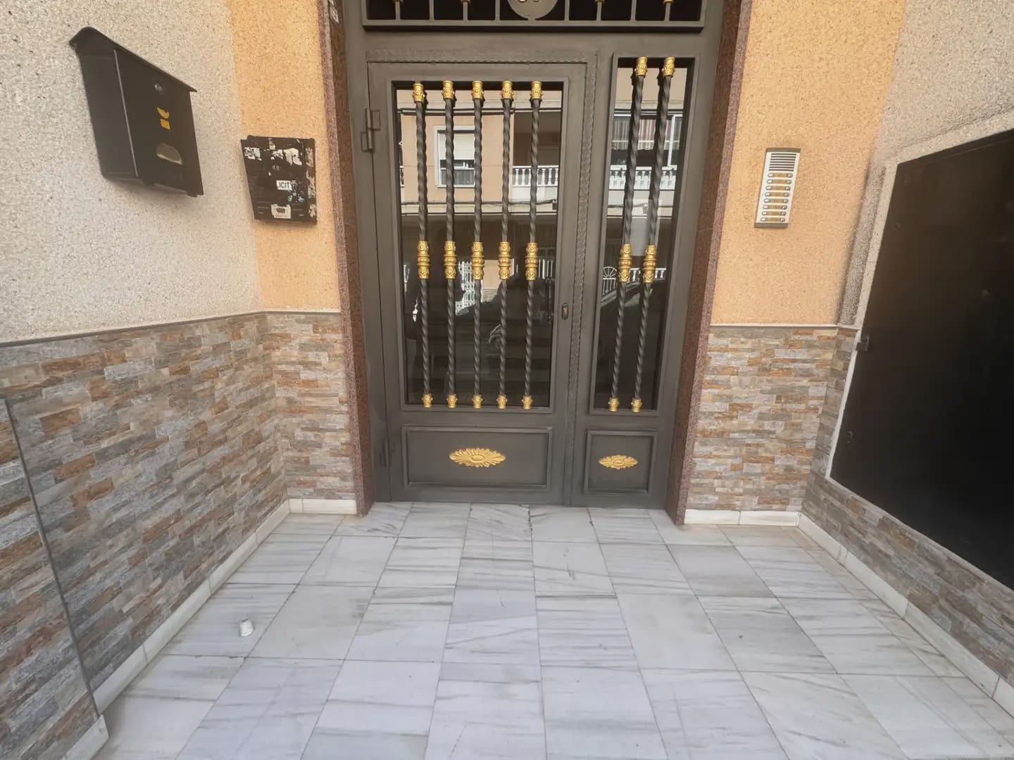 2 camera da letto Appartamento in vendita in Torrevieja con piscina garage - 139.990 € (Rif: 9946653)