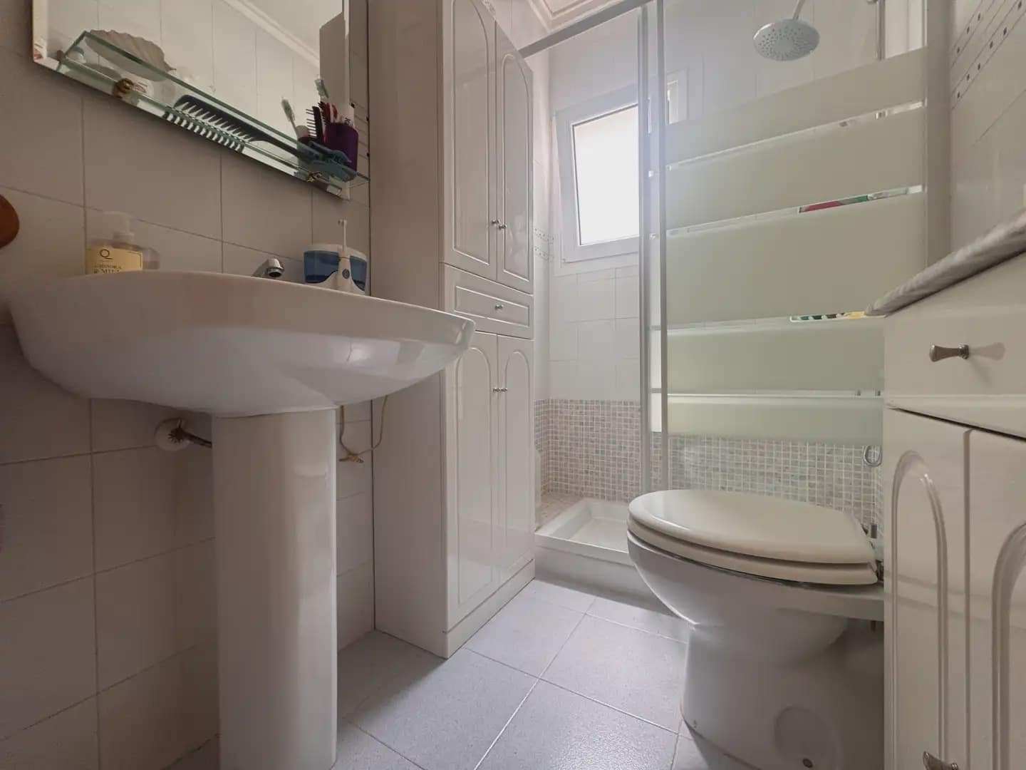 Studio til salgs i Torrevieja med svømmebasseng - € 87 000 (Ref: 9985353)