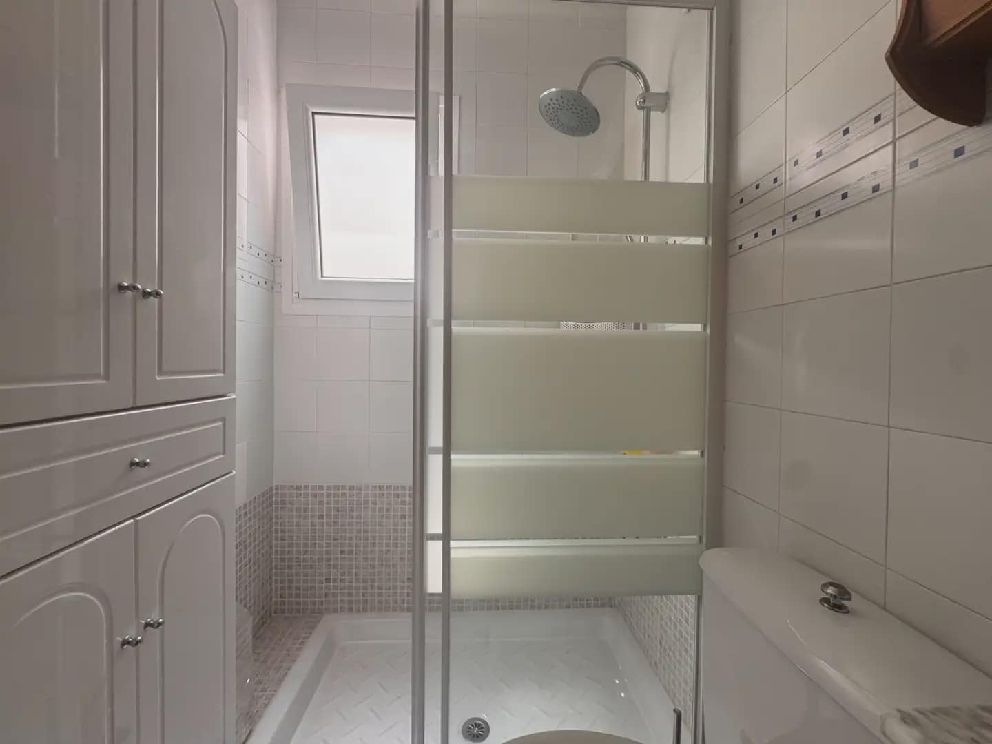 Studio til salgs i Torrevieja med svømmebasseng - € 87 000 (Ref: 9985353)