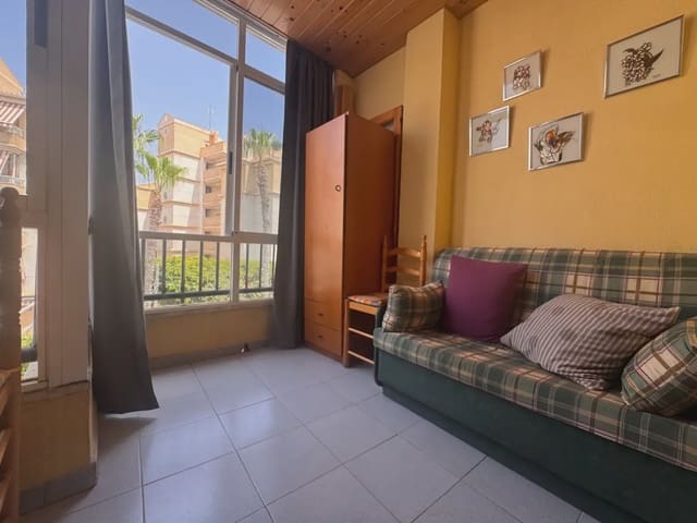 Studio til salg i Antonio Machado, Torrevieja med swimmingpool - € 87.000 (Ref: 9985353)