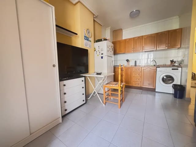 Studio til salg i Antonio Machado, Torrevieja med swimmingpool - € 87.000 (Ref: 9985353)