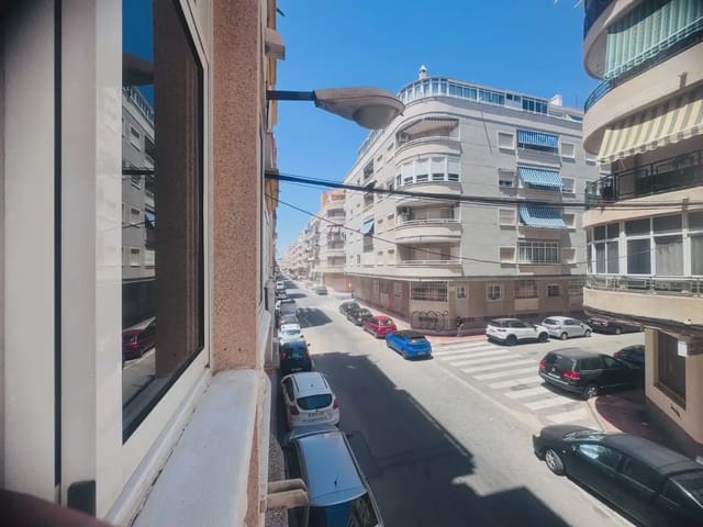 2 sypialnia Mieszkanie na sprzedaż w Avenida Habaneras - Curva de Palangre, Torrevieja - 116 400 € (Ref: 9993651)