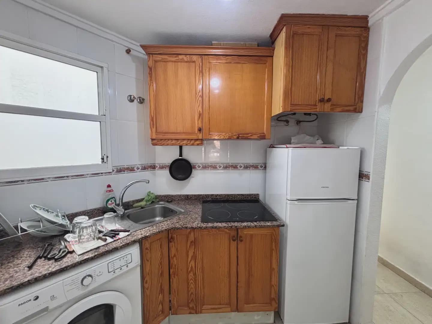 2 bedroom Flat for sale in Torrevieja with pool - € 135,000 (Ref: 9994578)