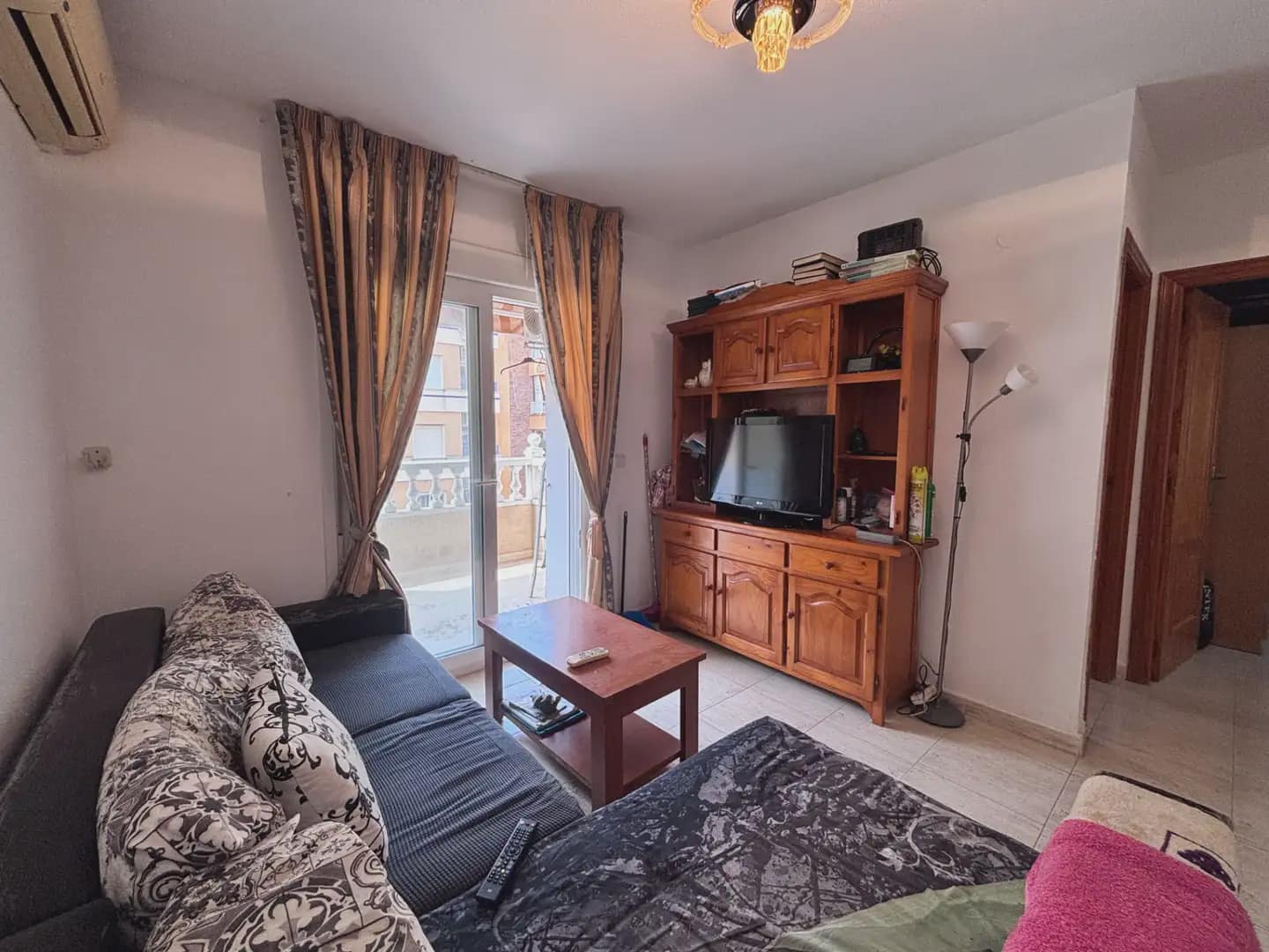 2 bedroom Flat for sale in Torrevieja with pool - € 135,000 (Ref: 9994578)