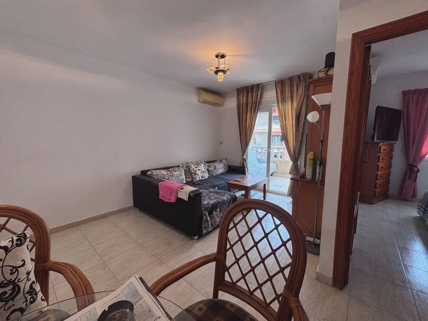 2 bedroom Flat for sale in Torrevieja with pool - € 135,000 (Ref: 9994578)