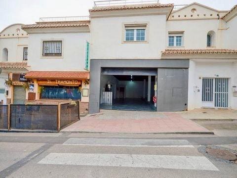 2 bedroom Flat for sale in Huercal de Almeria with pool - € 195,000 (Ref: 10011573)