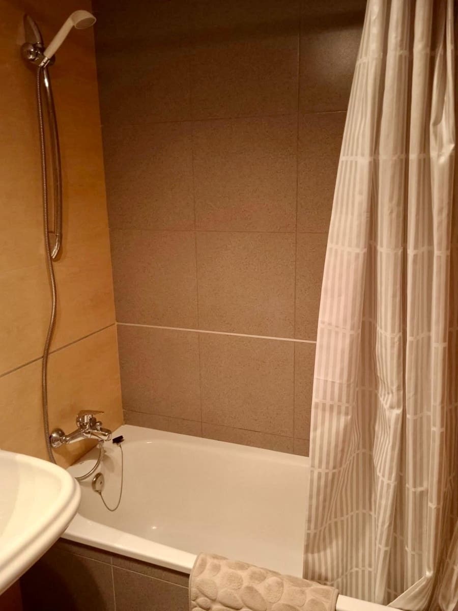 2 bedroom Apartment for sale in Roquetas de Mar with pool - € 229,000 (Ref: 10017626)