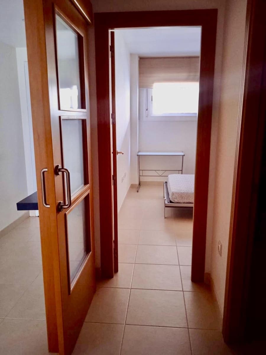 2 bedroom Apartment for sale in Roquetas de Mar with pool - € 229,000 (Ref: 10017626)