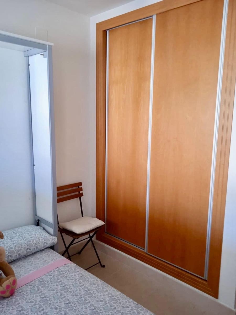 2 bedroom Apartment for sale in Roquetas de Mar with pool - € 229,000 (Ref: 10017626)