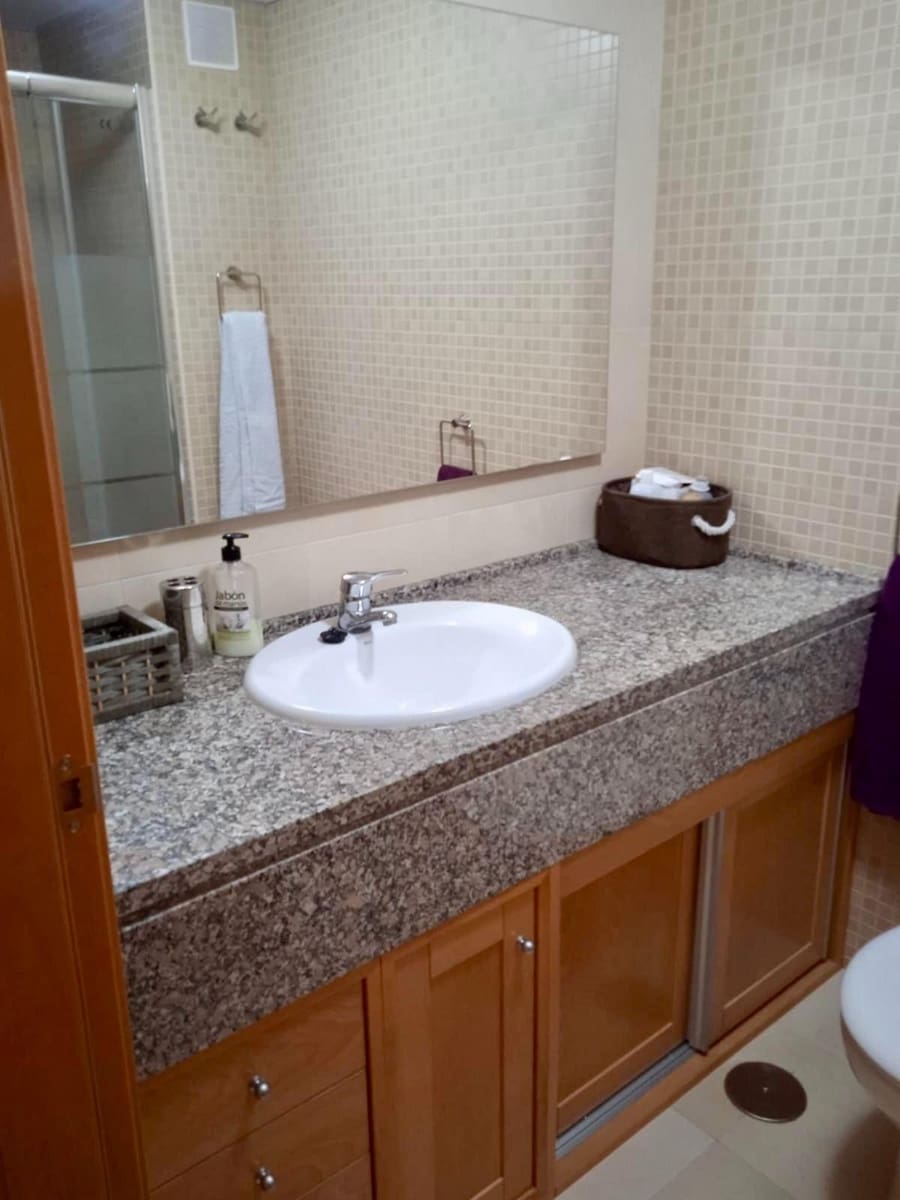 2 bedroom Apartment for sale in Roquetas de Mar with pool - € 229,000 (Ref: 10017626)