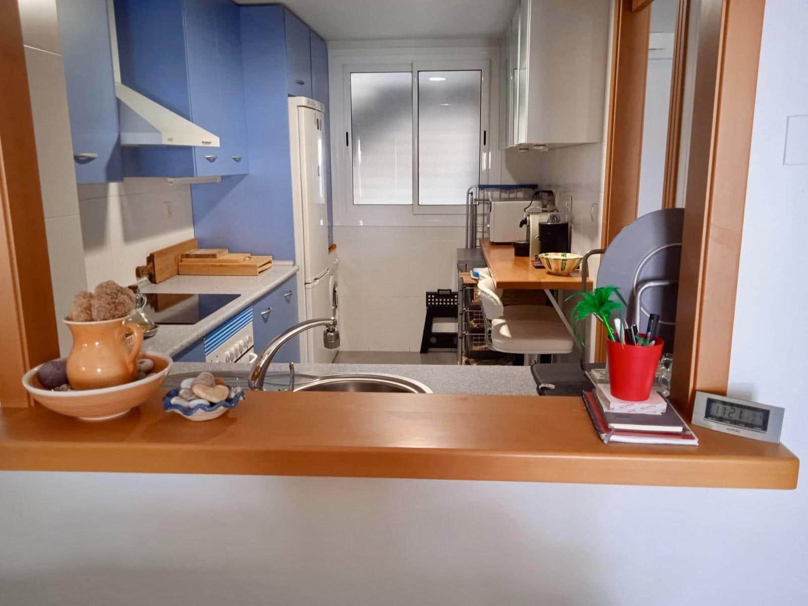 2 bedroom Apartment for sale in Roquetas de Mar with pool - € 229,000 (Ref: 10017626)