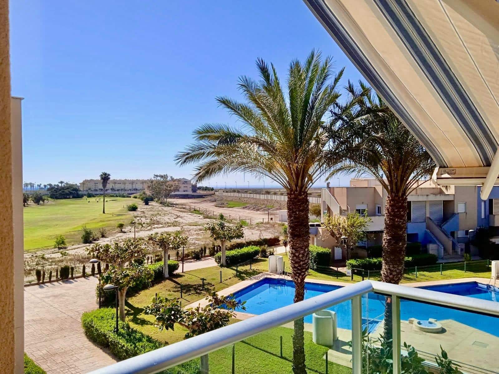2 bedroom Apartment for sale in Roquetas de Mar with pool - € 229,000 (Ref: 10017626)