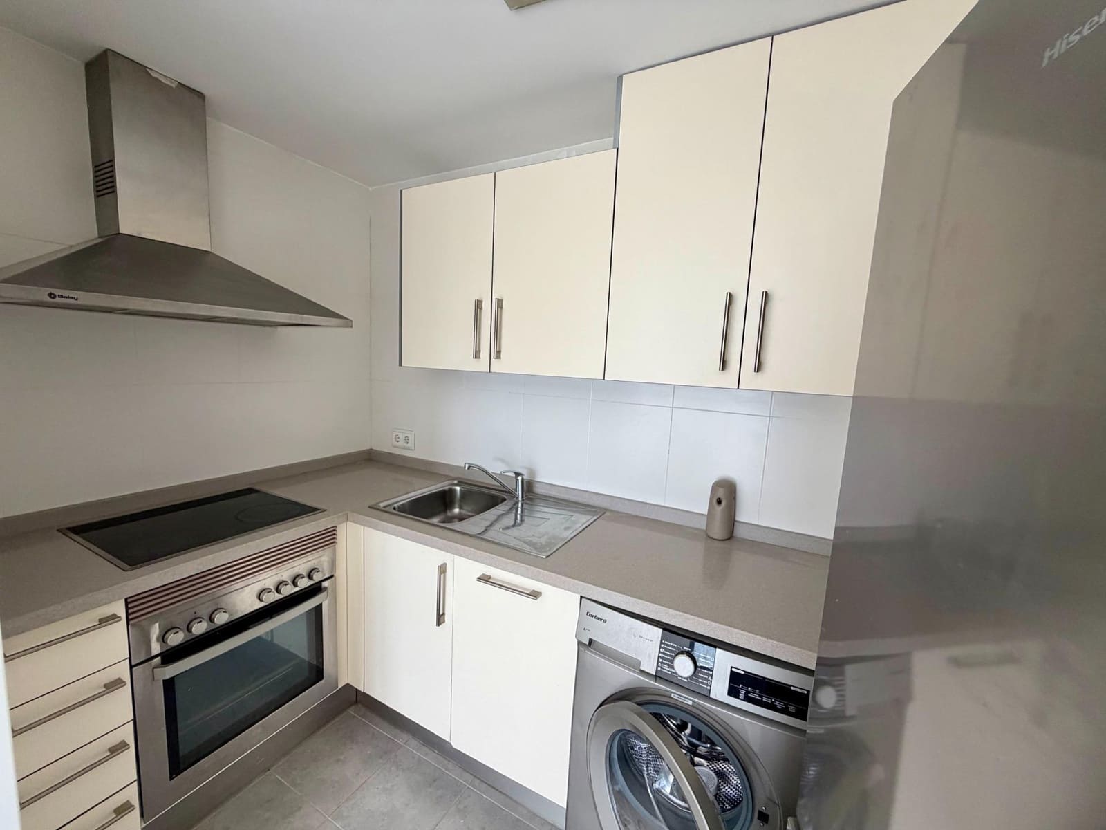 1 sovrum Lägenhet till salu i Almeria stad med pool - 219 900 € (Ref: 10021042)
