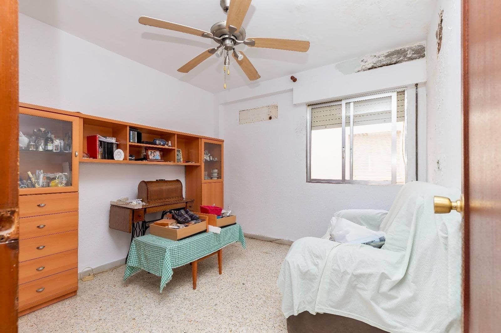 3 quarto Apartamento para venda em Almeria cidade - 95 000 € (Ref: 10021043)