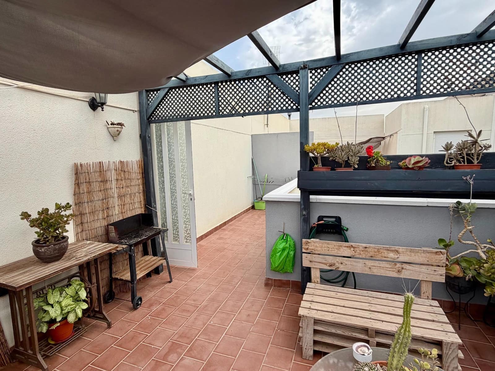 4 sovrum Semi-fristående Villa till salu i Aguadulce (Almeria) - 360 000 € (Ref: 10030689)