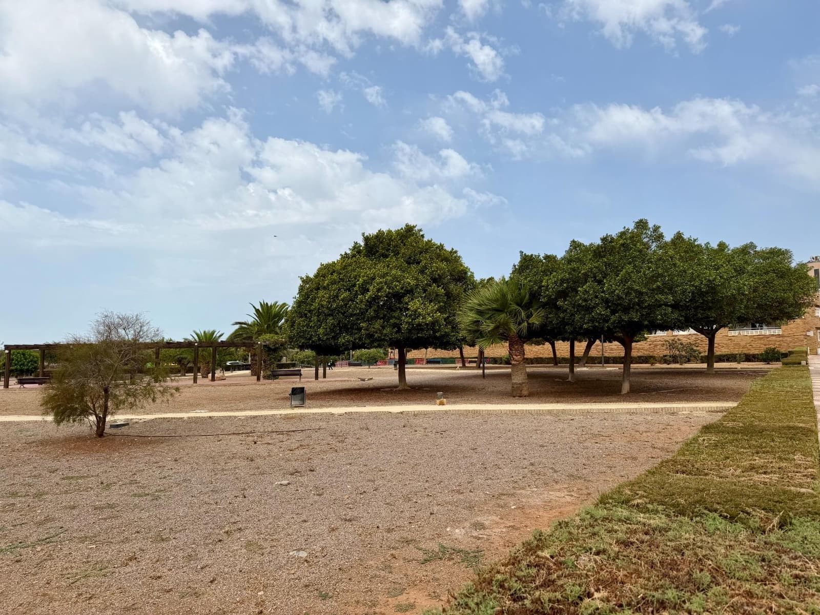 4 sovrum Semi-fristående Villa till salu i Aguadulce (Almeria) - 360 000 € (Ref: 10030689)