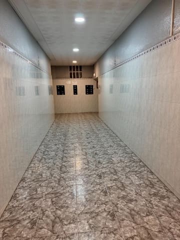 3 bedroom Flat for sale in Almería city - € 150,000 (Ref: 10047480)
