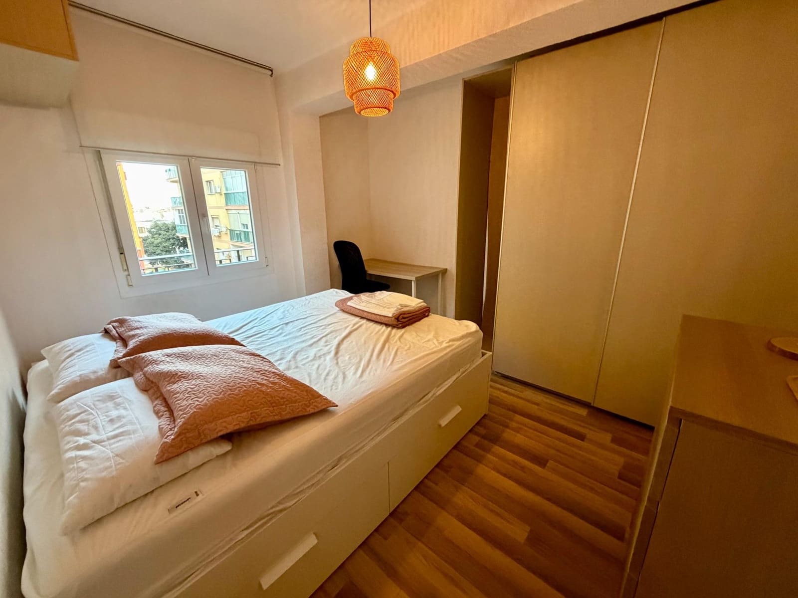 3 bedroom Flat for sale in Almeria city - € 150,000 (Ref: 10047480)