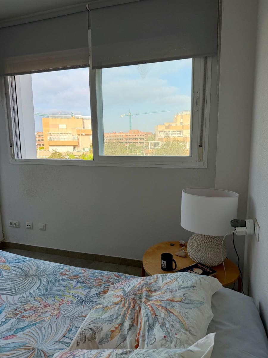 2 bedroom Apartment for sale in Almeria city with pool - € 330,000 (Ref: 10049513)