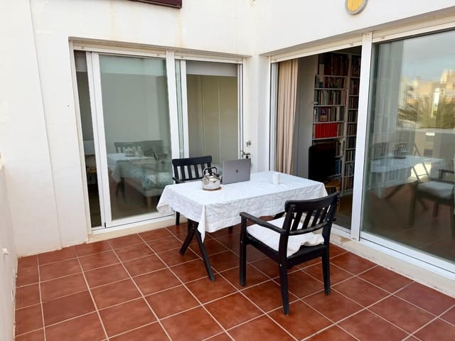 2 bedroom Apartment for sale in Retamar, Almería city with pool - € 330,000 (Ref: 10049513)
