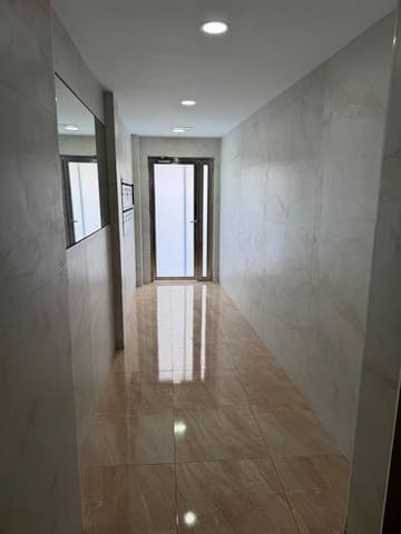 2 bedroom Flat for sale in Almería city - € 109,900 (Ref: 10064827)