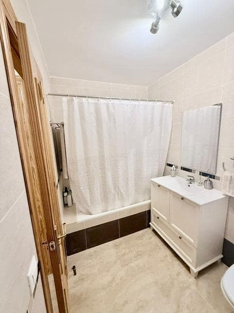 2 soverom Leilighet til salgs i Enix med svømmebasseng - € 115 000 (Ref: 10076569)