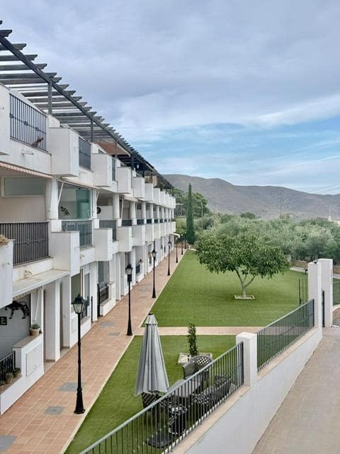 2 soverom Leilighet til salgs i Enix med svømmebasseng - € 115 000 (Ref: 10076569)