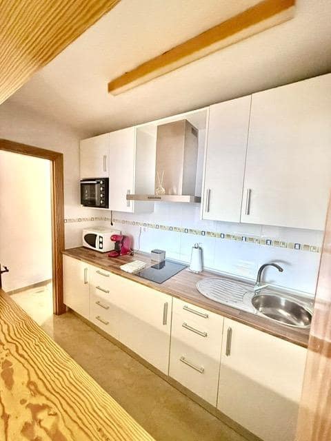 2 soverom Leilighet til salgs i Enix med svømmebasseng - € 115 000 (Ref: 10076569)