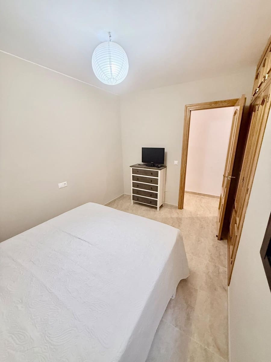 2 soverom Leilighet til salgs i Enix med svømmebasseng - € 115 000 (Ref: 10076569)