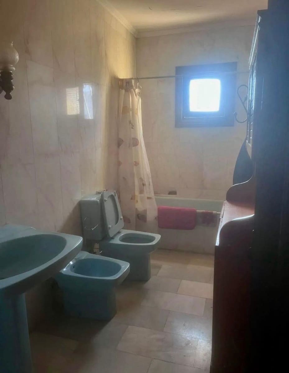 4 bedroom Villa for sale in Puerto del Rey - € 630,000 (Ref: 10102779)