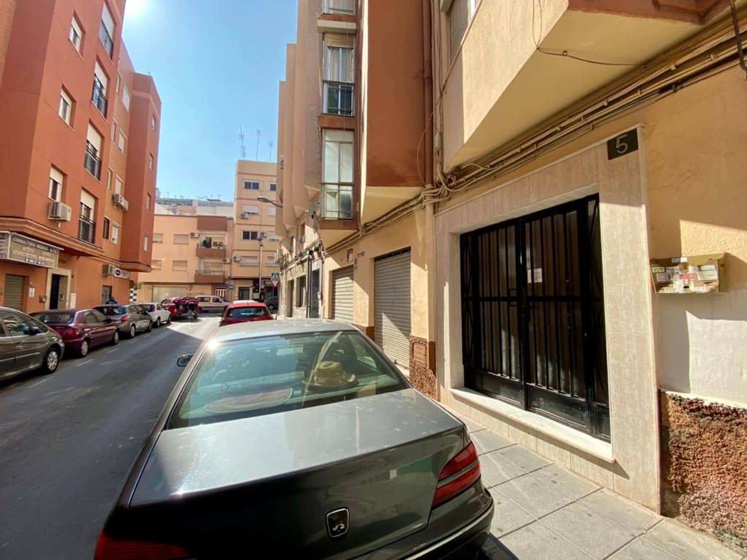 Piso de 3 habitaciones en Almería ciudad en venta - 123.000 € (Ref: 10111786)
