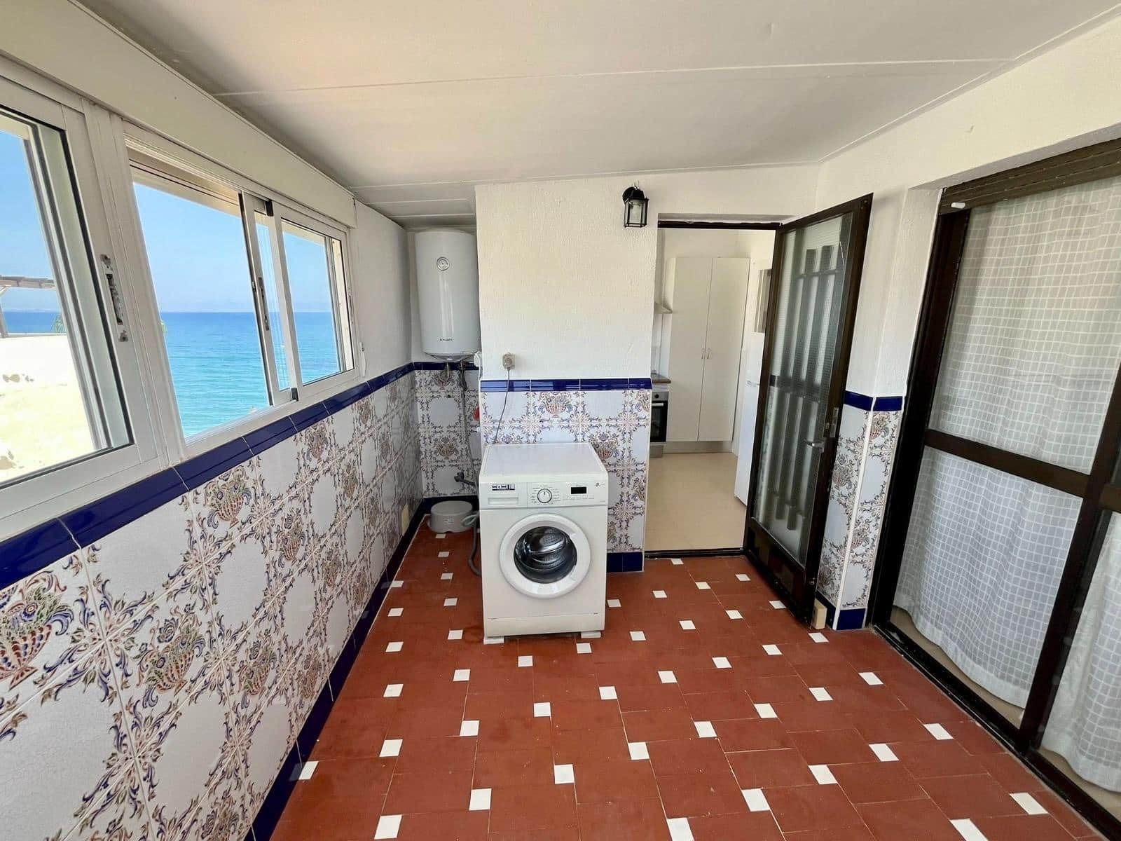 2 sovrum Takvåning till salu i Roquetas de Mar - 310 000 € (Ref: 10130060)