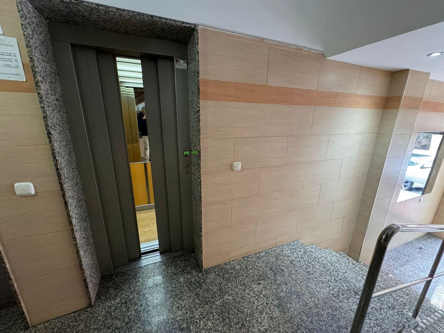 3 bedroom Flat for sale in Almeria city - € 249,000 (Ref: 10130061)