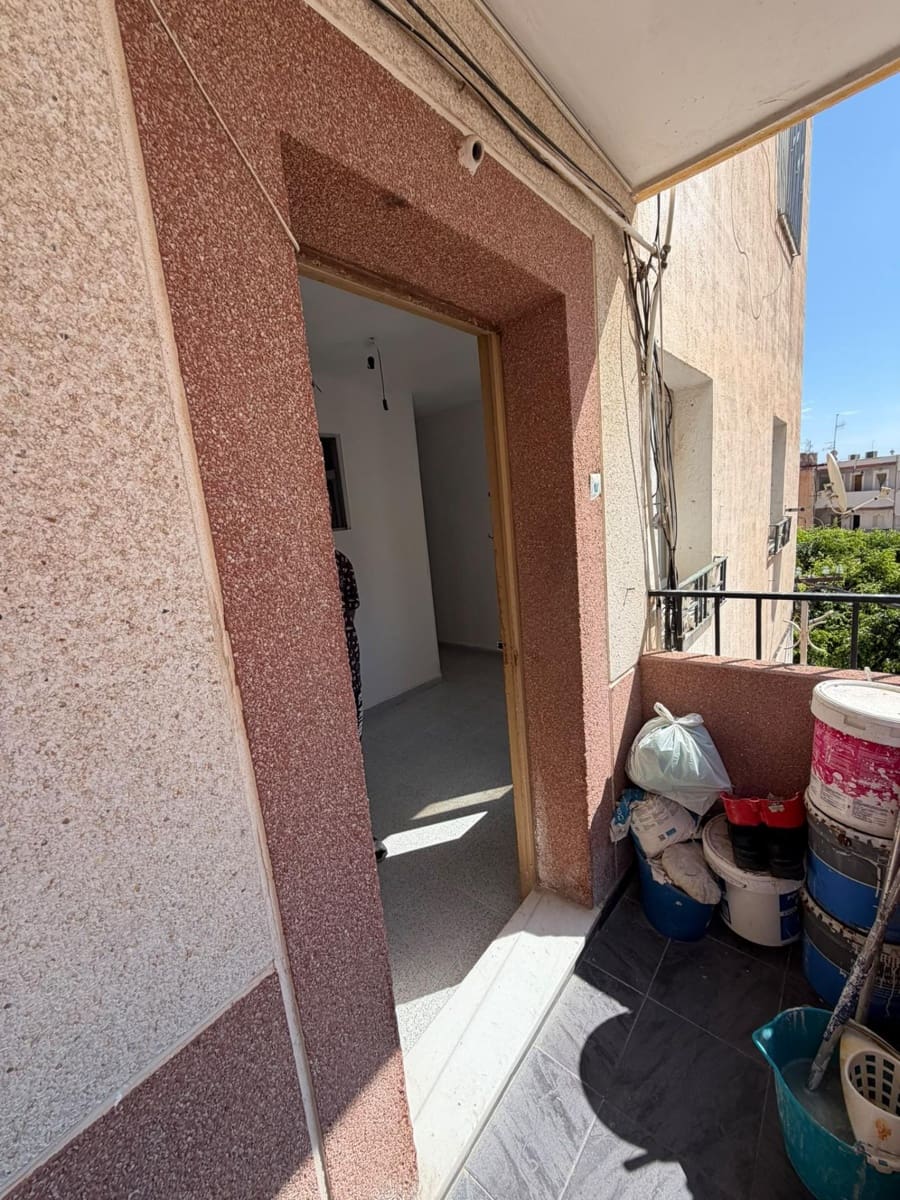 3 quarto Apartamento para venda em Almeria cidade - 64 500 € (Ref: 10133431)