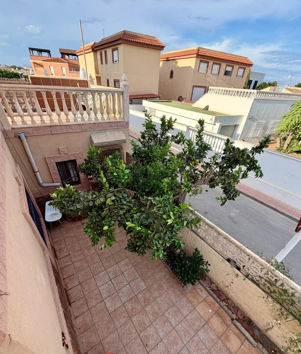 3 quarto Moradia para venda em Almeria cidade - 308 000 € (Ref: 10133432)